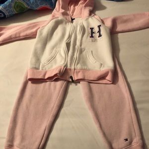 Tommy Hilfiger 2 piece sweat suite